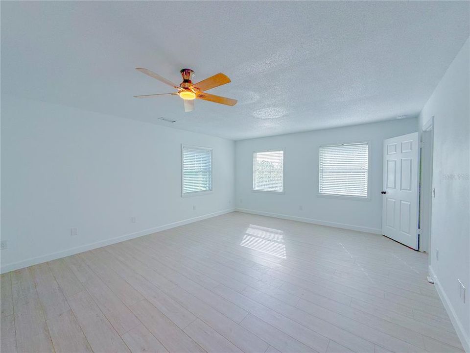 For Rent: $4,500 (3 beds, 2 baths, 2178 Square Feet)