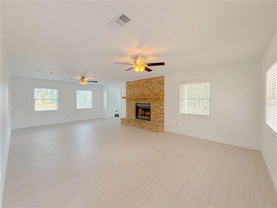 For Rent: $4,500 (3 beds, 2 baths, 2178 Square Feet)