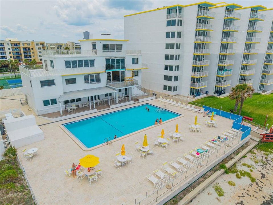 Activo con contrato: $549,900 (2 camas, 2 baños, 1184 Pies cuadrados)
