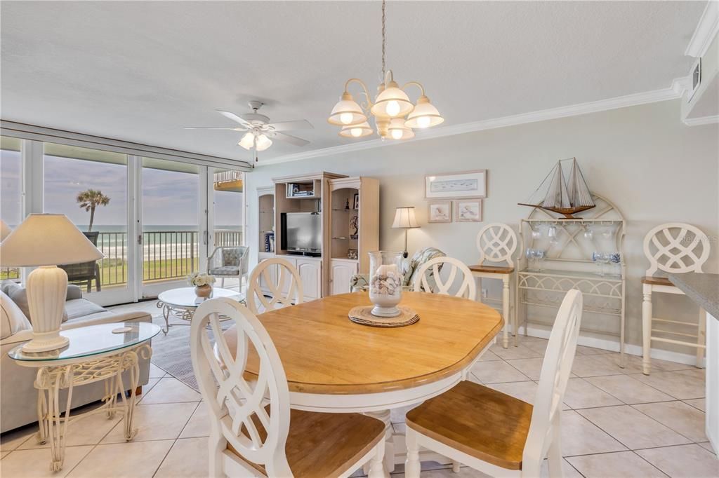 Activo con contrato: $549,900 (2 camas, 2 baños, 1184 Pies cuadrados)