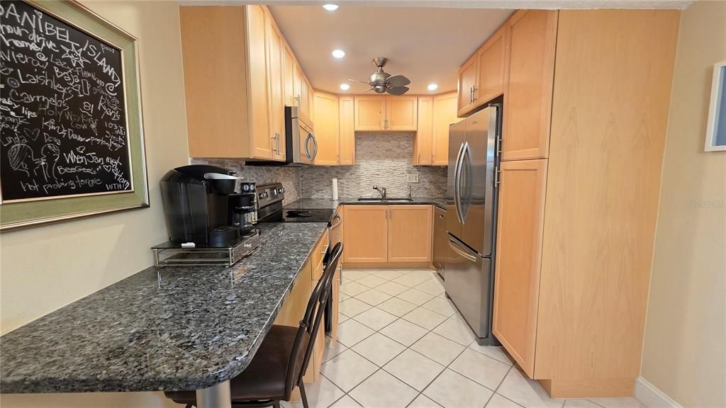 Activo con contrato: $179,000 (2 camas, 2 baños, 1147 Pies cuadrados)