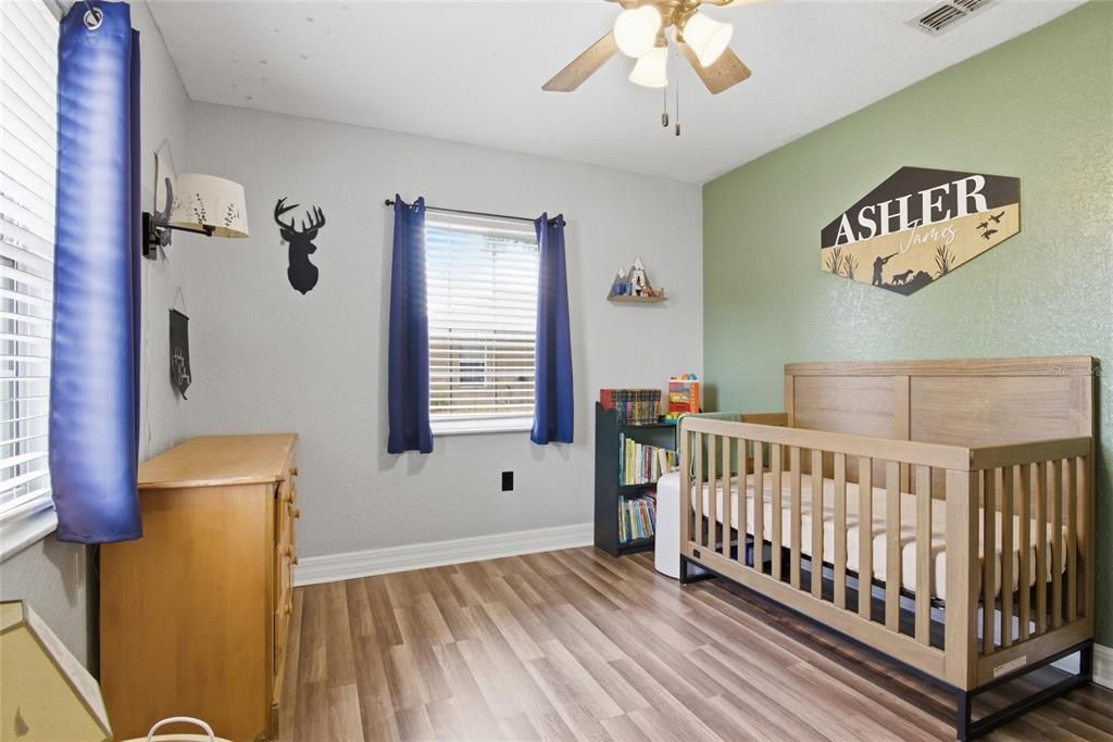 For Sale: $279,000 (3 beds, 2 baths, 1350 Square Feet)