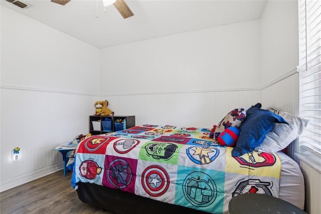 For Sale: $279,000 (3 beds, 2 baths, 1350 Square Feet)