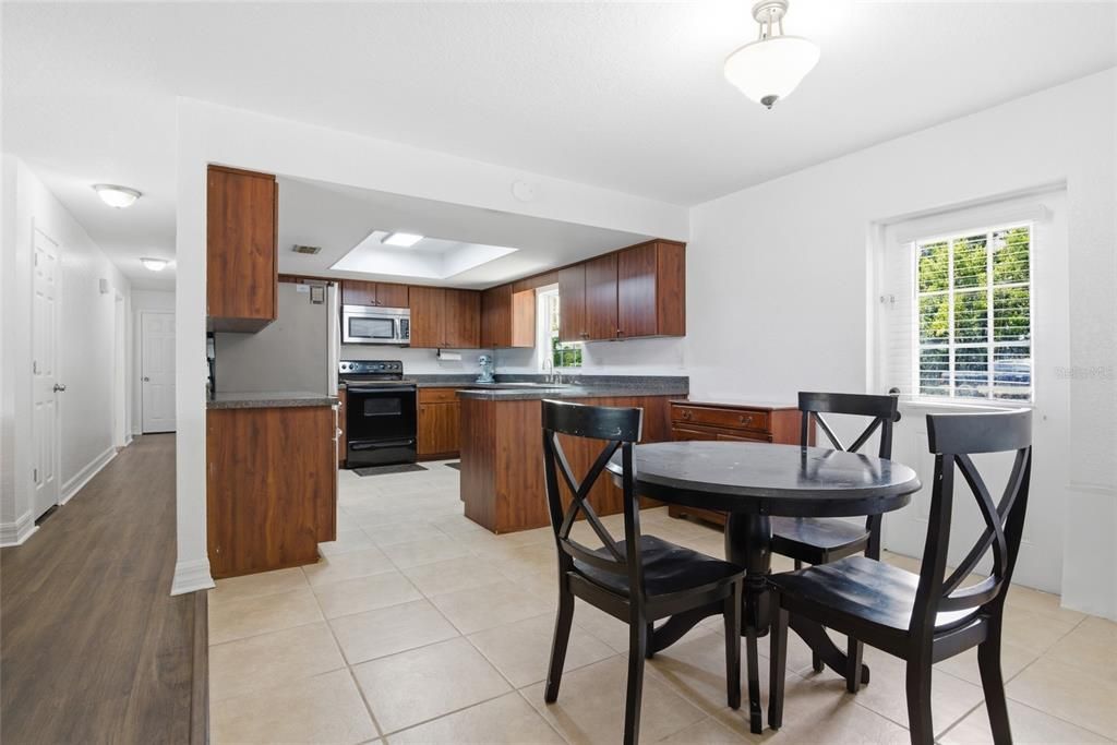 For Sale: $279,000 (3 beds, 2 baths, 1350 Square Feet)