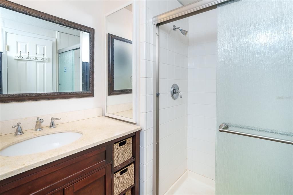 En Venta: $220,000 (2 camas, 2 baños, 1164 Pies cuadrados)