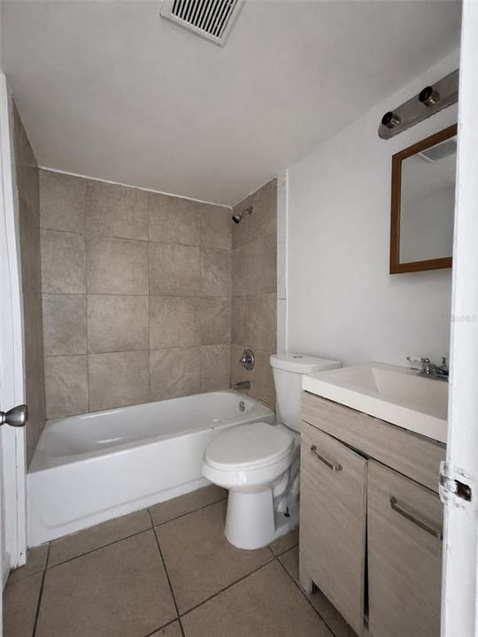 For Sale: $85,000 (2 beds, 1 baths, 775 Square Feet)