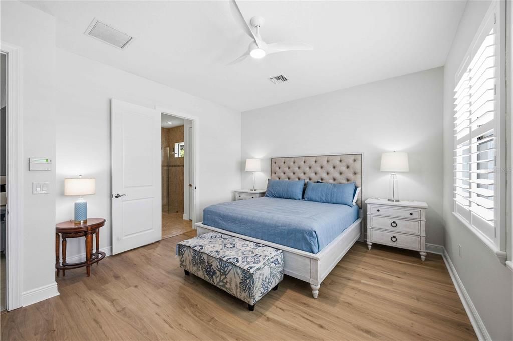 En Venta: $845,000 (3 camas, 3 baños, 2378 Pies cuadrados)