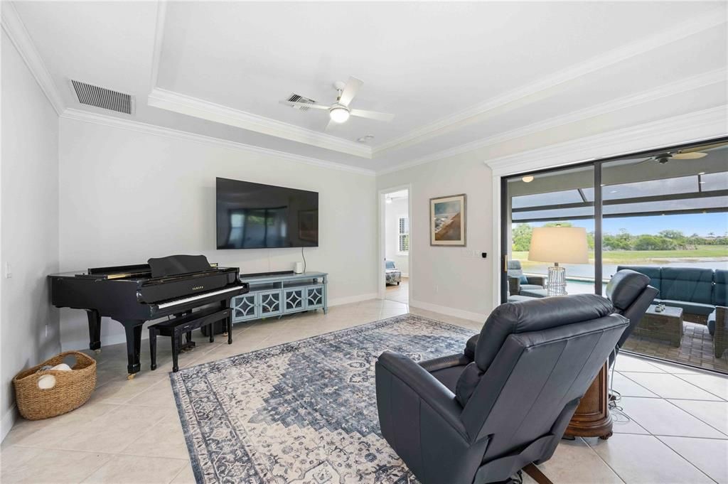 En Venta: $845,000 (3 camas, 3 baños, 2378 Pies cuadrados)
