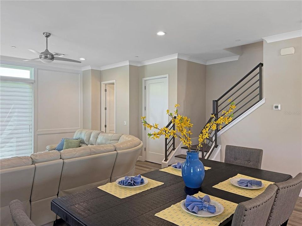 For Sale: $900,000 (3 beds, 3 baths, 2432 Square Feet)
