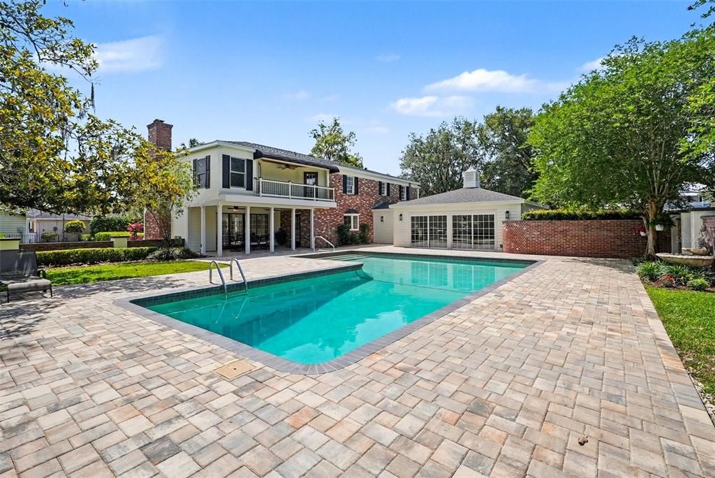 En Venta: $1,375,000 (6 camas, 4 baños, 5126 Pies cuadrados)