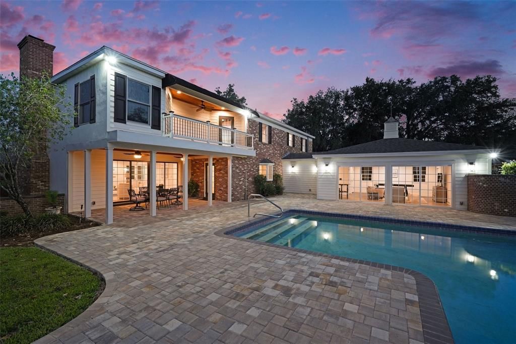 En Venta: $1,375,000 (6 camas, 4 baños, 5126 Pies cuadrados)