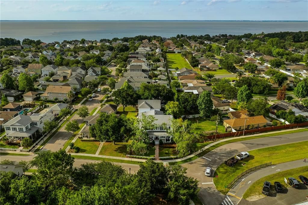 For Sale: $2,199,000 (4 beds, 4 baths, 5138 Square Feet)