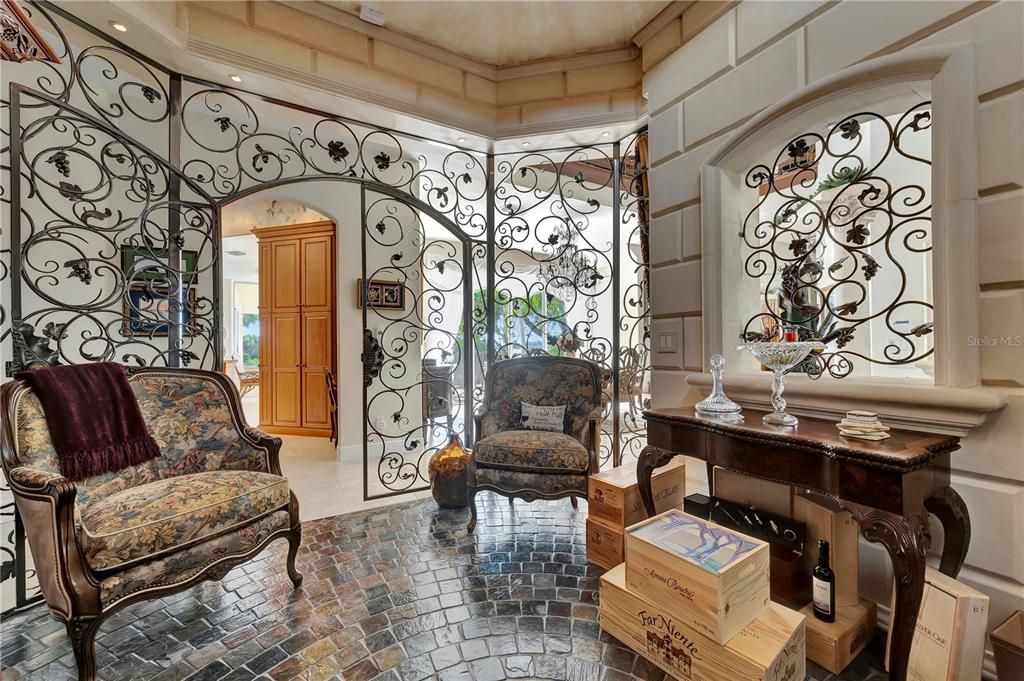 На продажу: $3,937,000 (4 спален, 4 ванн, 3706 Квадратных фут)