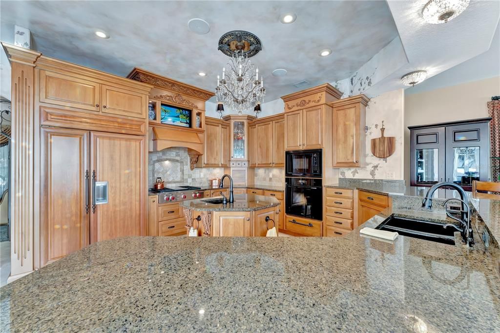 На продажу: $3,937,000 (4 спален, 4 ванн, 3706 Квадратных фут)