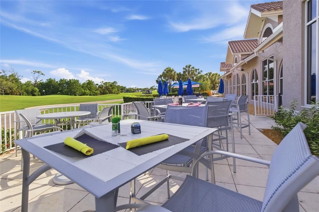 Active With Contract: $299,000 (2 beds, 2 baths, 1106 Square Feet)