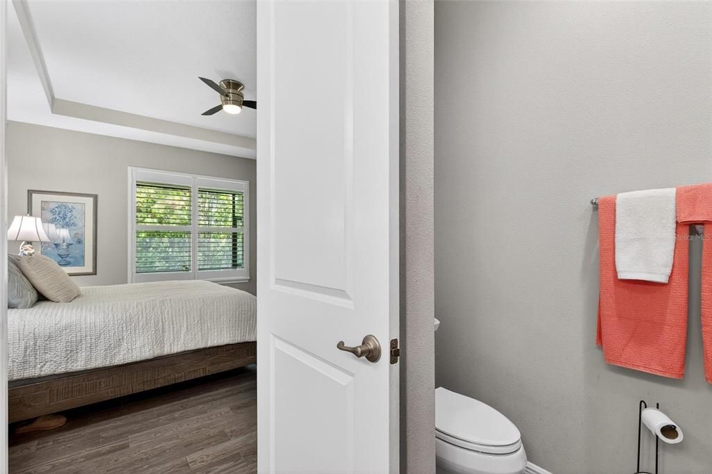 For Sale: $354,900 (2 beds, 2 baths, 1638 Square Feet)