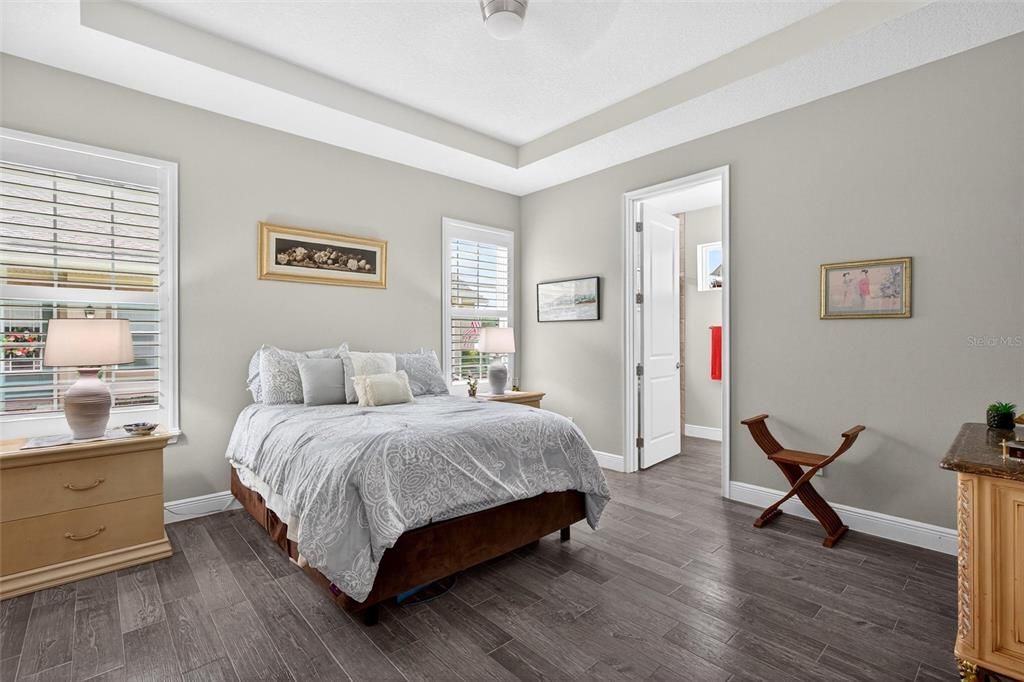 For Sale: $354,900 (2 beds, 2 baths, 1638 Square Feet)