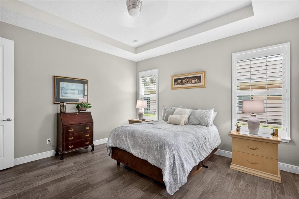 For Sale: $354,900 (2 beds, 2 baths, 1638 Square Feet)
