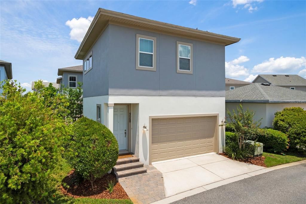 Active With Contract: $3,625 (3 beds, 2 baths, 2307 Square Feet)