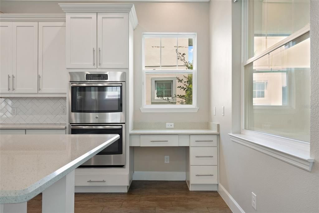 Active With Contract: $3,625 (3 beds, 2 baths, 2307 Square Feet)