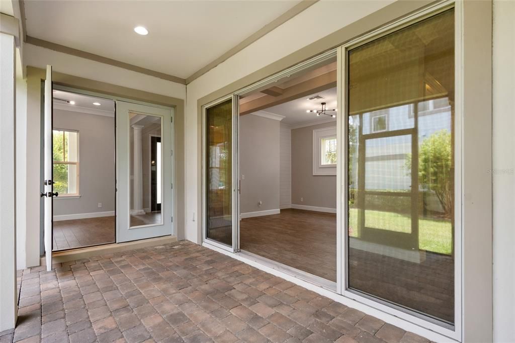 Active With Contract: $3,625 (3 beds, 2 baths, 2307 Square Feet)