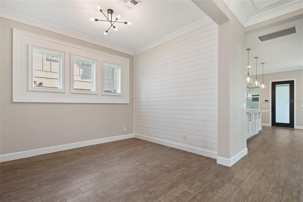 Active With Contract: $3,625 (3 beds, 2 baths, 2307 Square Feet)