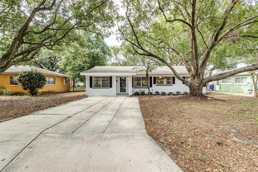 Activo con contrato: $298,950 (3 camas, 1 baños, 1255 Pies cuadrados)