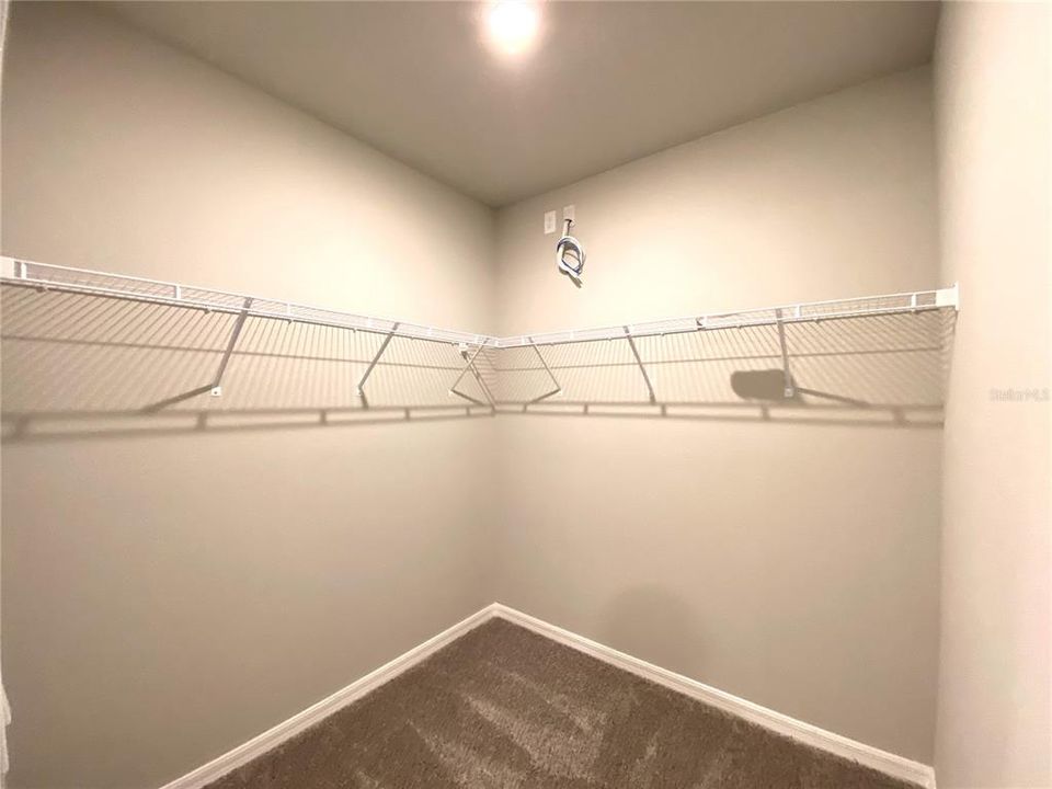 В аренду: $2,099 (3 спален, 2 ванн, 1484 Квадратных фут)