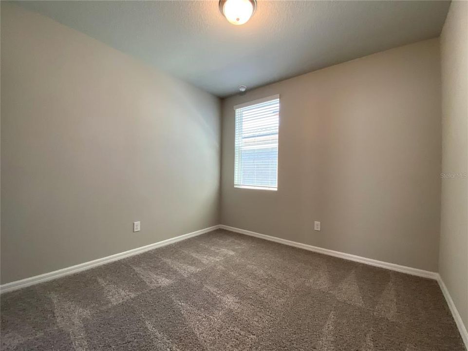 В аренду: $2,099 (3 спален, 2 ванн, 1484 Квадратных фут)