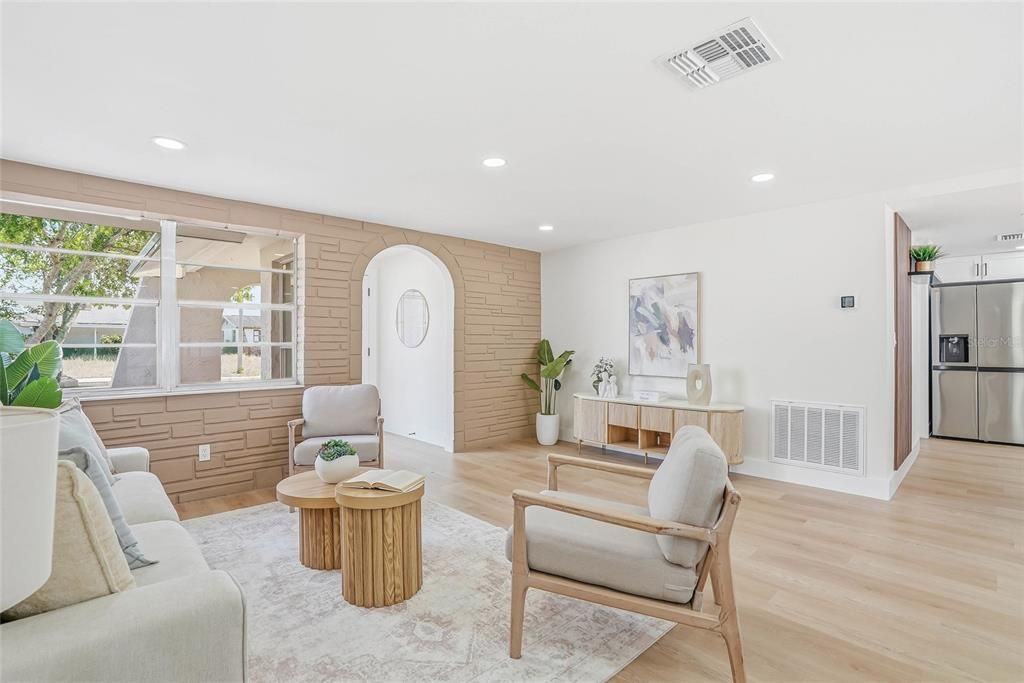 For Sale: $329,900 (3 beds, 2 baths, 1488 Square Feet)