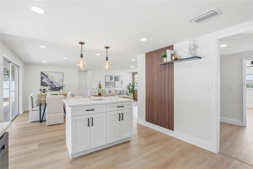 For Sale: $329,900 (3 beds, 2 baths, 1488 Square Feet)