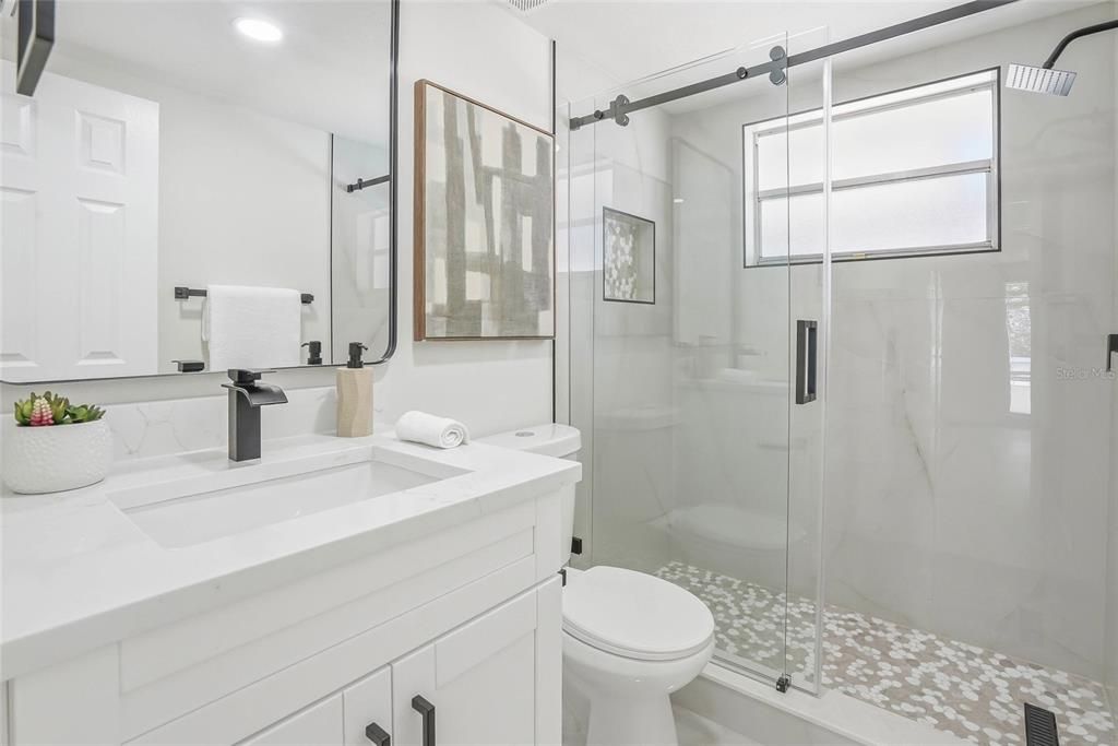 For Sale: $329,900 (3 beds, 2 baths, 1488 Square Feet)