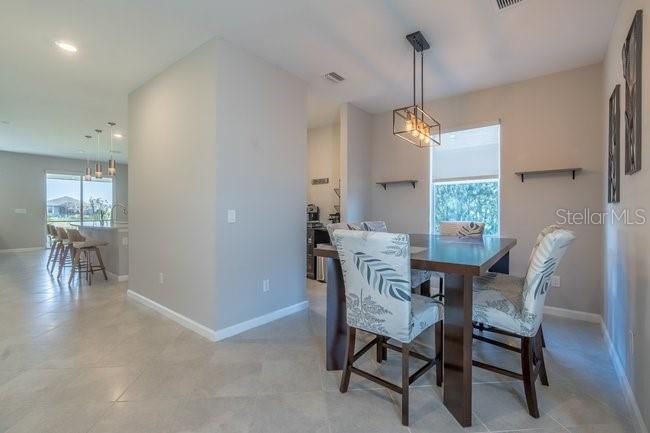 For Sale: $624,900 (5 beds, 4 baths, 3179 Square Feet)