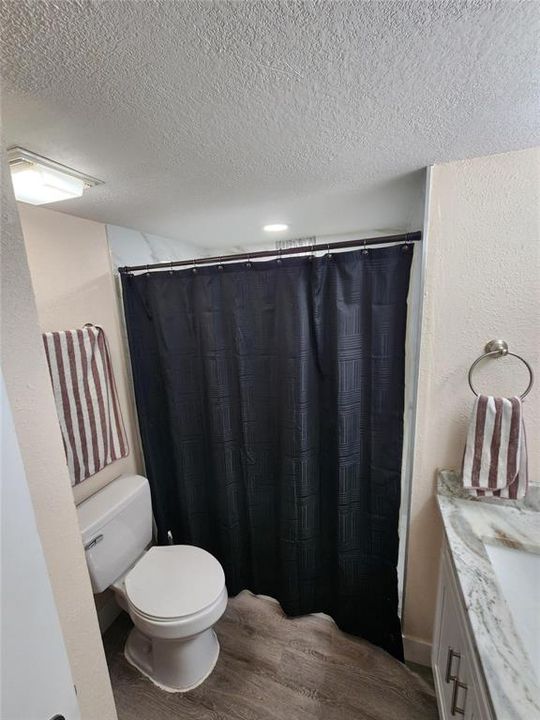 For Sale: $417,000 (3 beds, 3 baths, 1710 Square Feet)