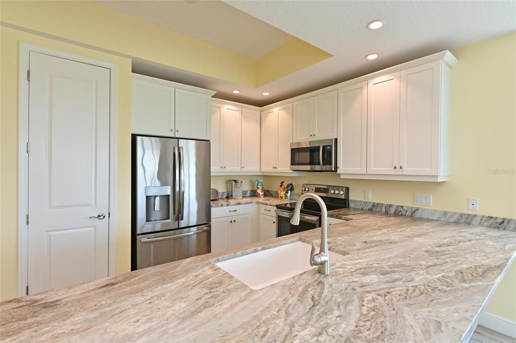 Activo con contrato: $549,900 (3 camas, 2 baños, 1558 Pies cuadrados)