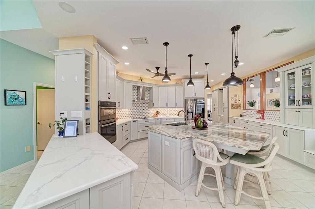 For Sale: $1,390,000 (4 beds, 3 baths, 4261 Square Feet)
