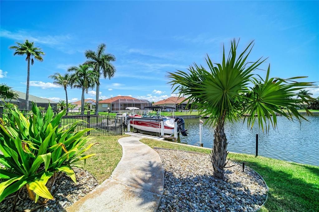 For Sale: $1,390,000 (4 beds, 3 baths, 4261 Square Feet)