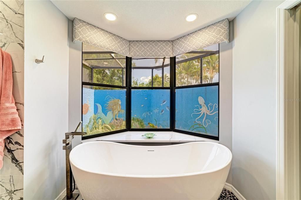 For Sale: $1,390,000 (4 beds, 3 baths, 4261 Square Feet)