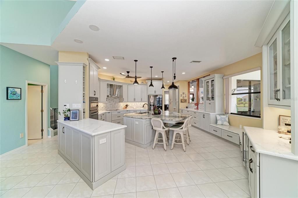 For Sale: $1,390,000 (4 beds, 3 baths, 4261 Square Feet)