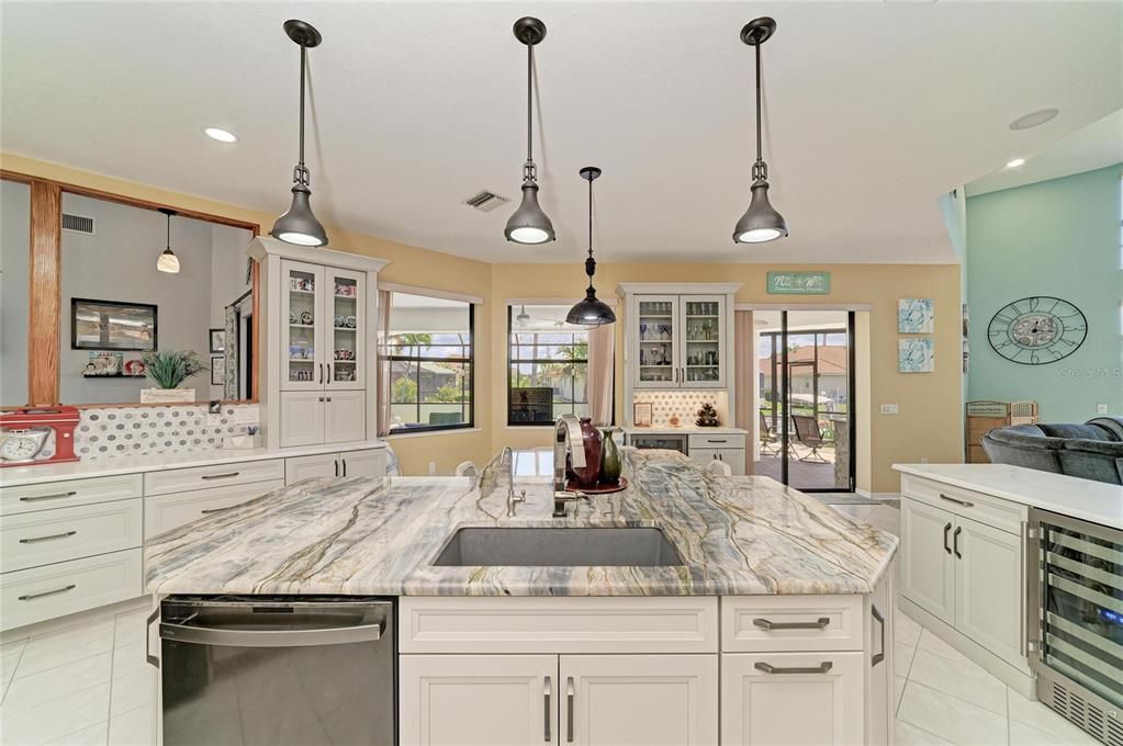 For Sale: $1,390,000 (4 beds, 3 baths, 4261 Square Feet)