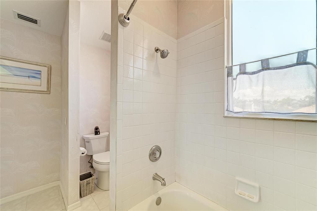 For Sale: $1,390,000 (4 beds, 3 baths, 4261 Square Feet)
