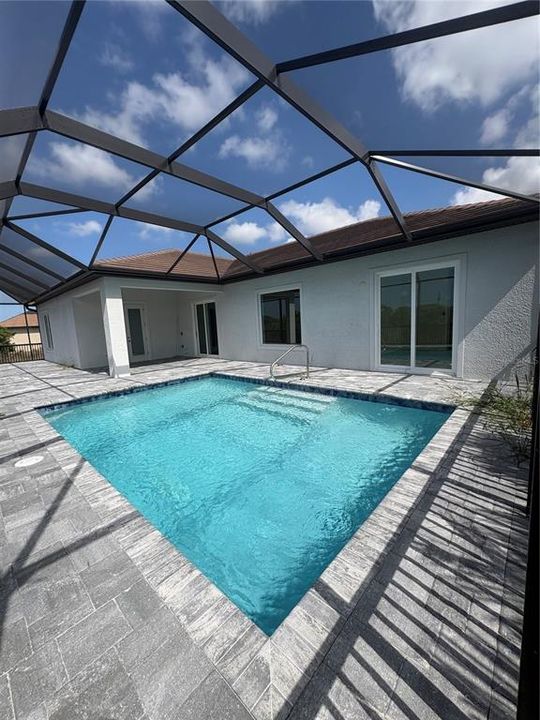 На продажу: $589,900 (3 спален, 3 ванн, 2283 Квадратных фут)