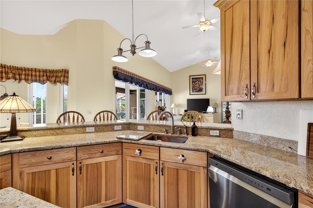 Active With Contract: $625,000 (4 beds, 3 baths, 3012 Square Feet)