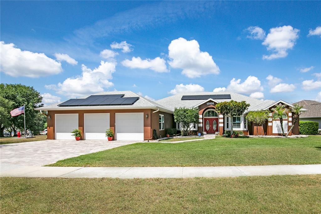 Active With Contract: $625,000 (4 beds, 3 baths, 3012 Square Feet)