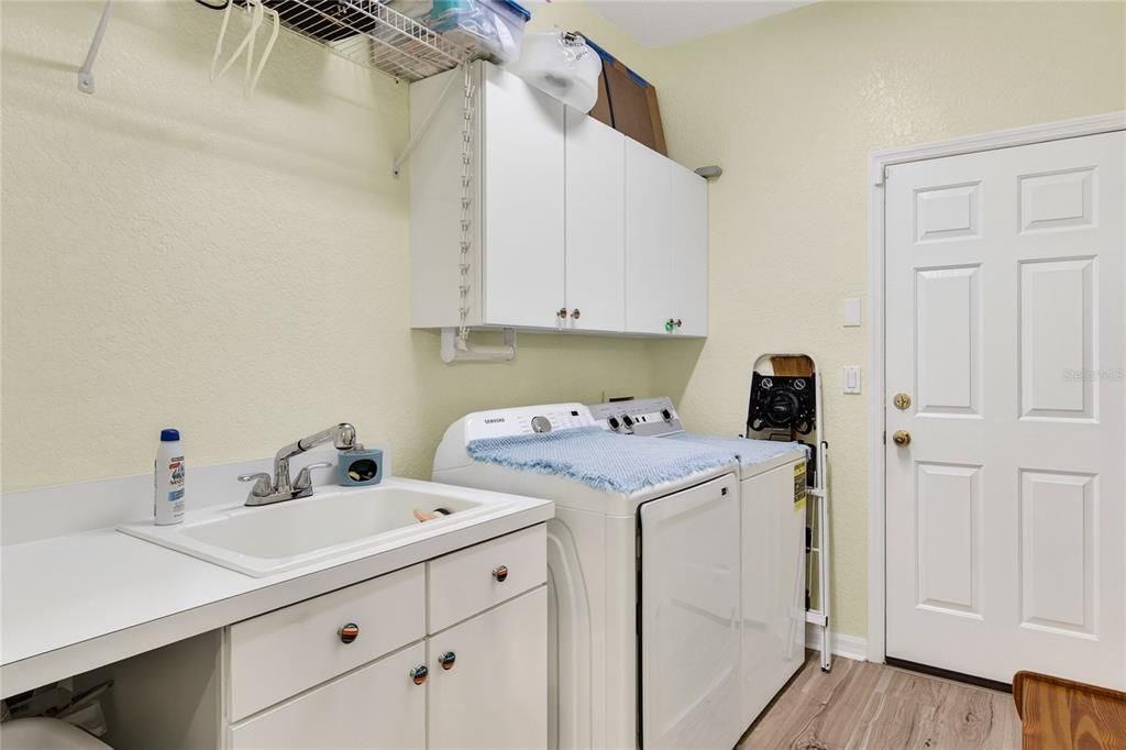 Active With Contract: $625,000 (4 beds, 3 baths, 3012 Square Feet)
