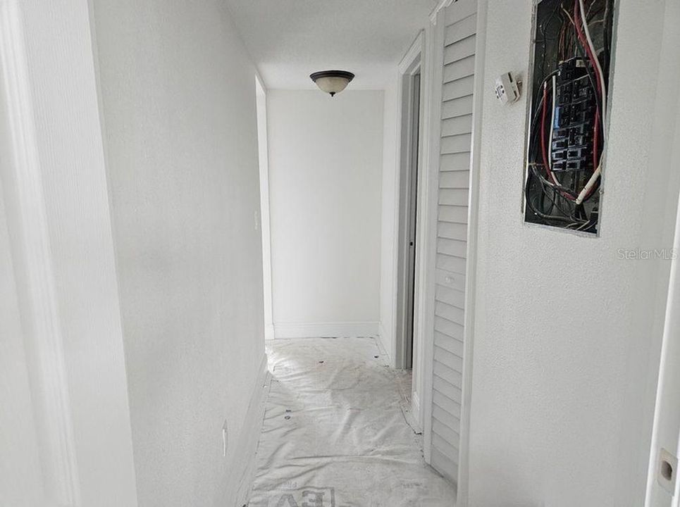 На продажу: $109,900 (1 спален, 1 ванн, 824 Квадратных фут)