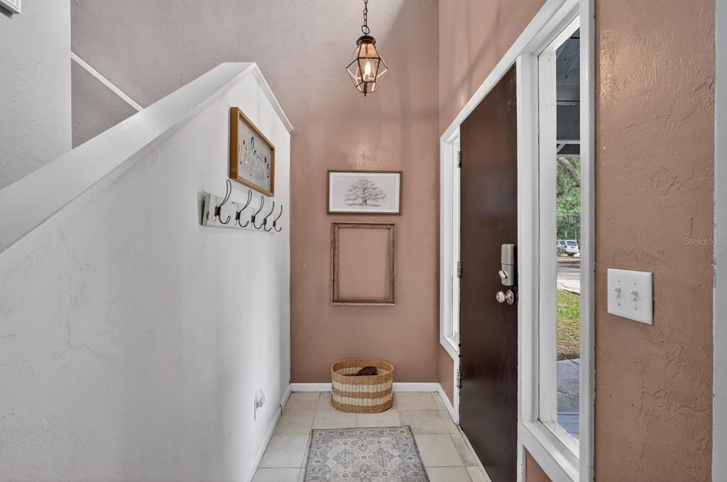 Active With Contract: $284,900 (4 beds, 3 baths, 1504 Square Feet)