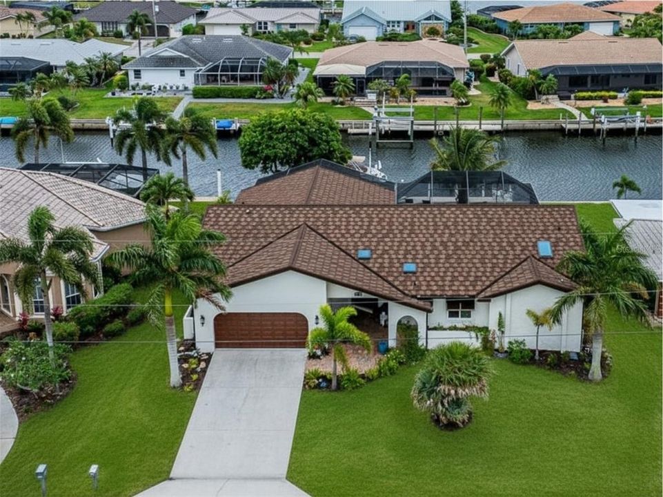For Sale: $629,000 (3 beds, 3 baths, 2258 Square Feet)