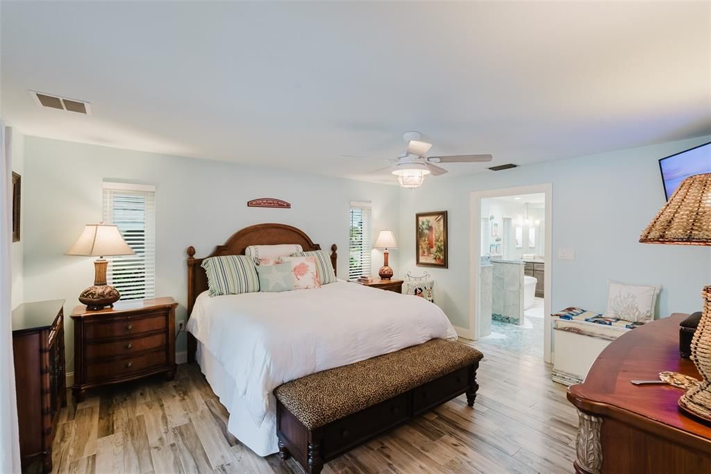 For Sale: $629,000 (3 beds, 3 baths, 2258 Square Feet)