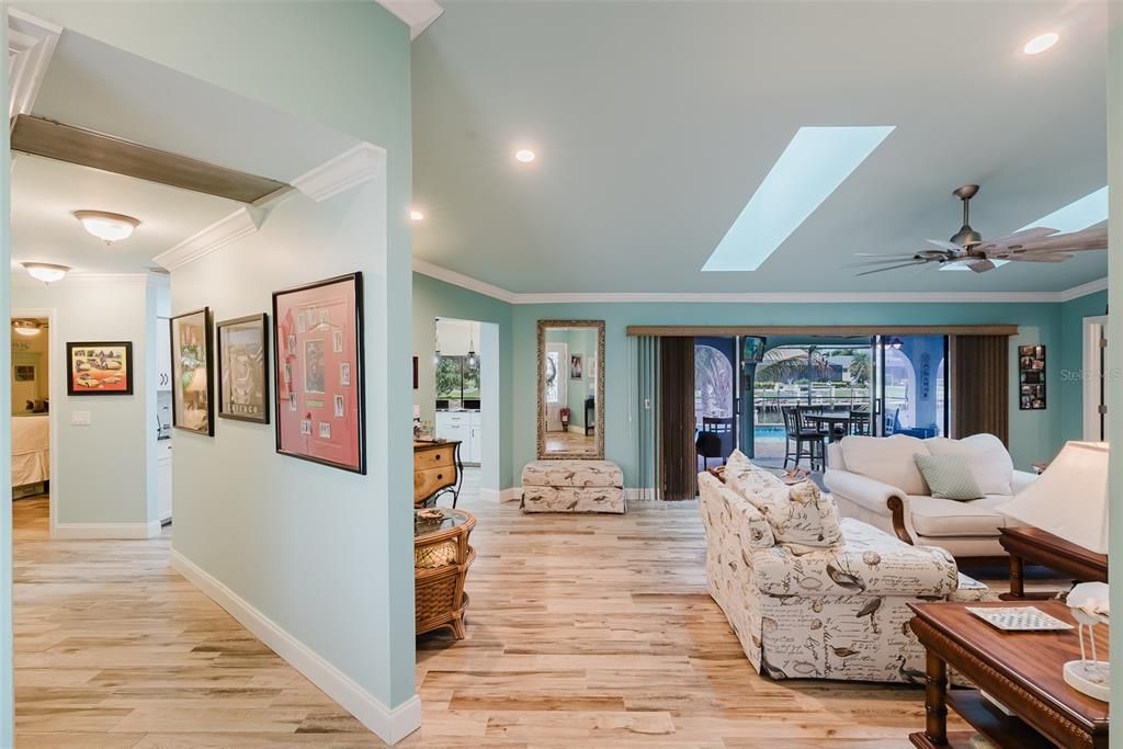 For Sale: $629,000 (3 beds, 3 baths, 2258 Square Feet)